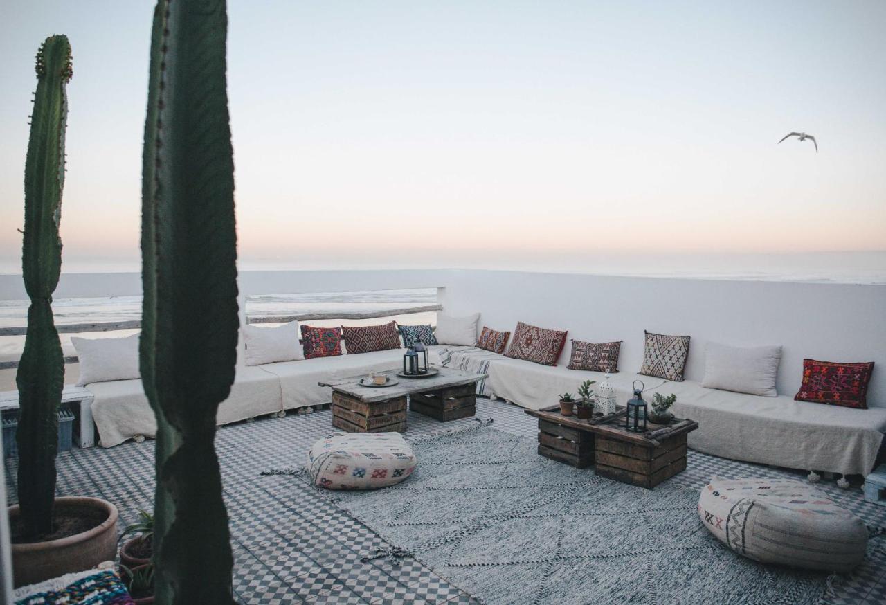 Blue Waves Surf House Hotel Agadir Ngoại thất bức ảnh